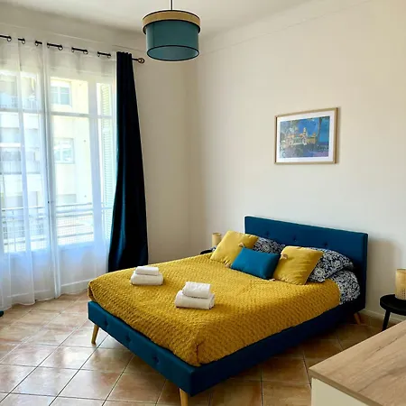 Grand Appartement A 5 Minutes De La Mer Nice Exterior photo